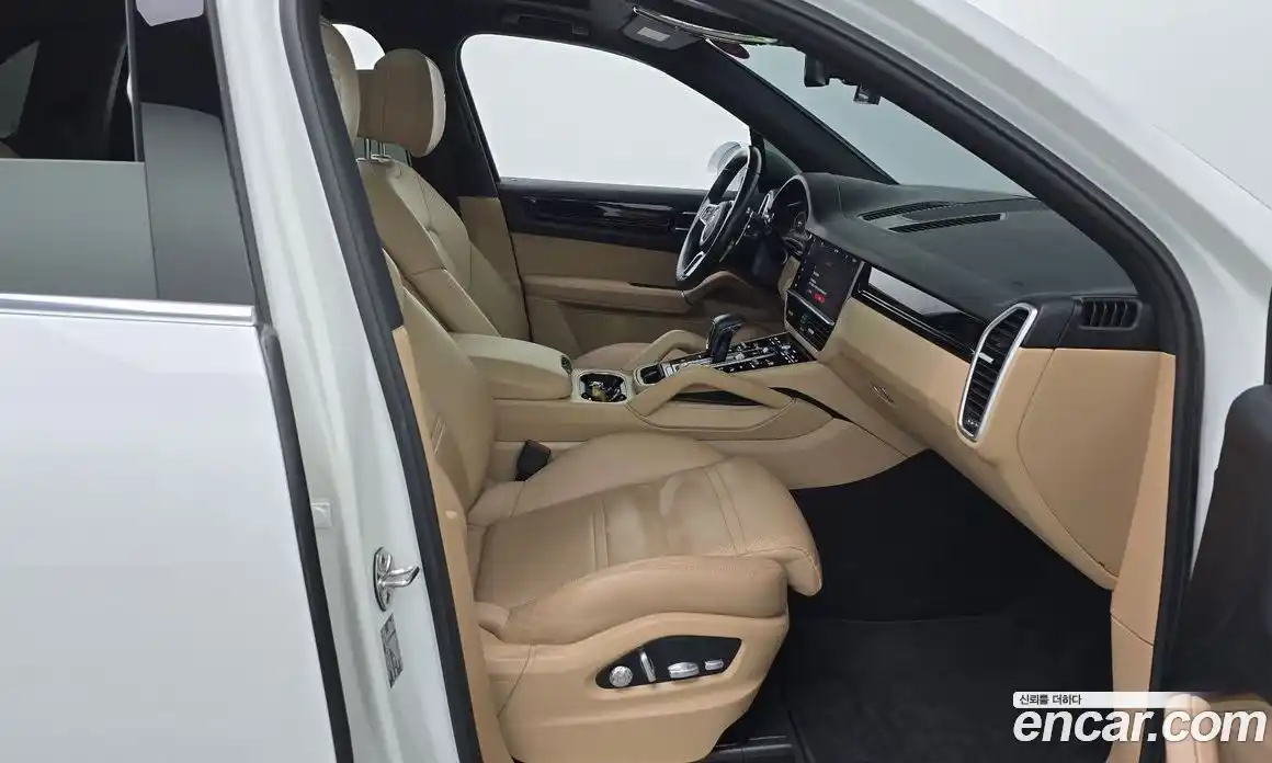 Porsche Cayenne 2019 3.0 Автомат в Москве № 226495, фото 15