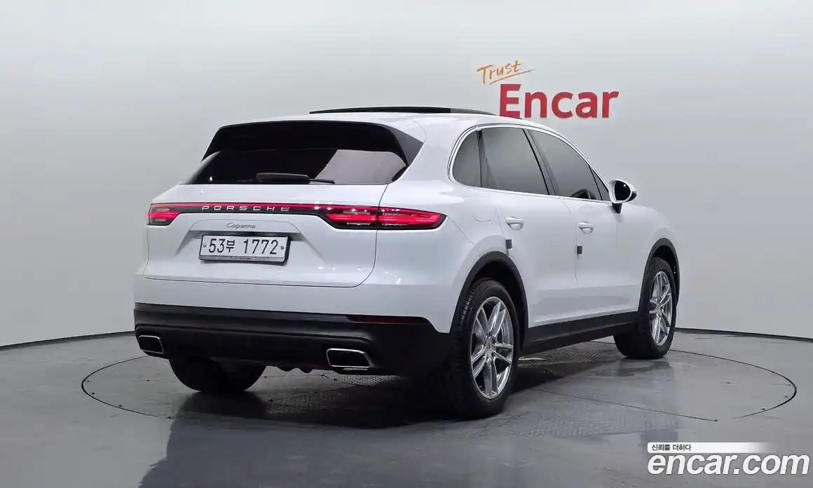 Porsche Cayenne 2019 3.0 Автомат в Москве № 226495, фото 9