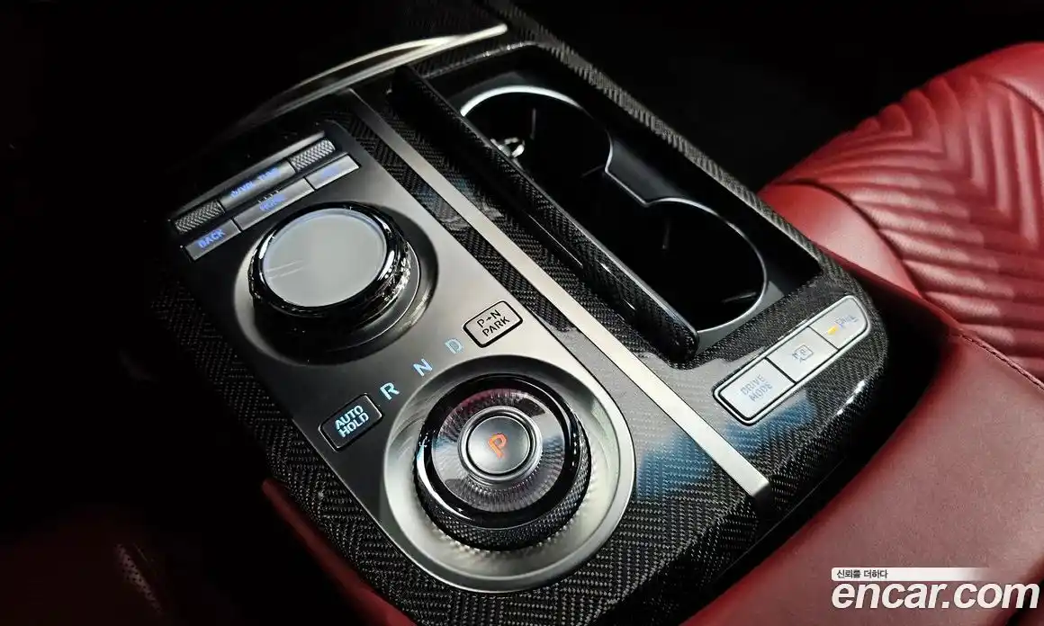 Genesis G80 2023 2.5 Автомат в Москве № 22744, фото 17