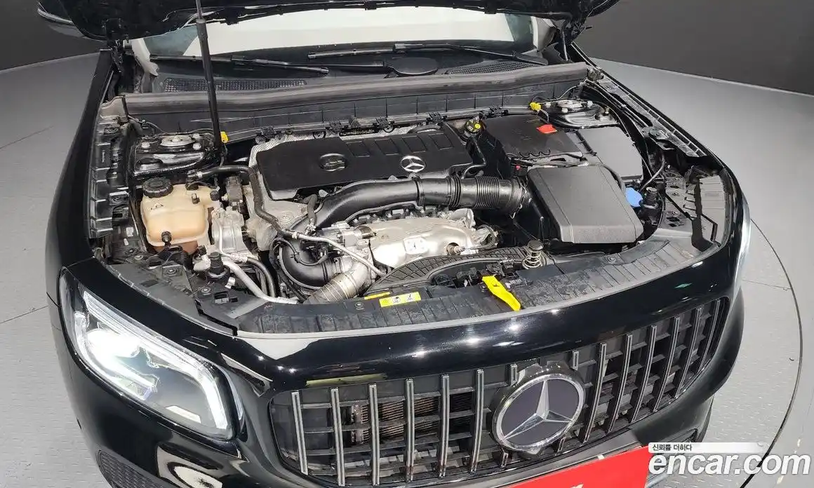 Mercedes-Benz GLB-Class 2021 2.0 Автомат в Москве № 229609, фото 19