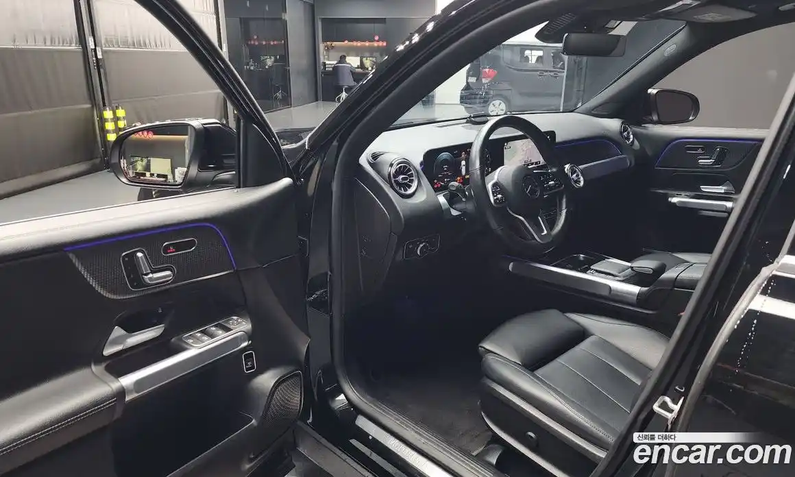 Mercedes-Benz GLB-Class 2021 2.0 Автомат в Москве № 229609, фото 2