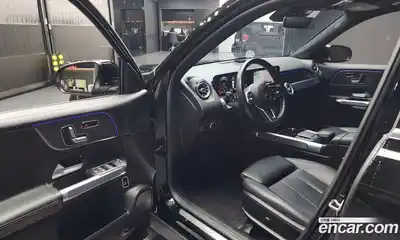 Mercedes-Benz GLB-Class 2021 2.0 Автомат в Москве № 229609, миниатюра 2