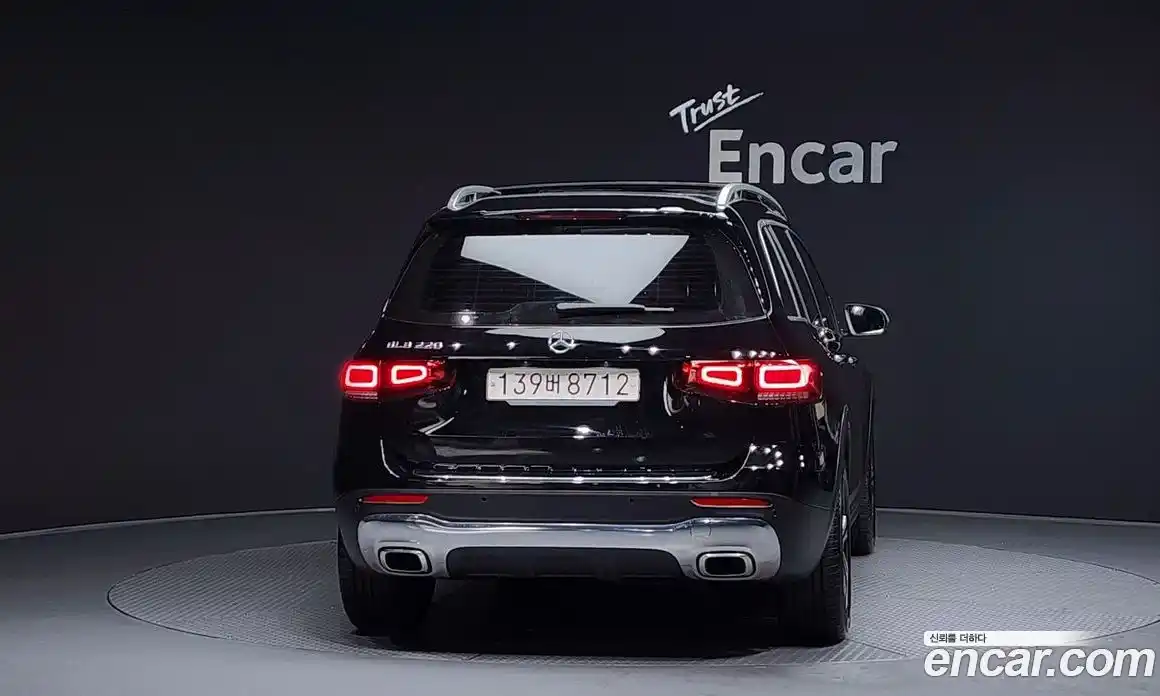 Mercedes-Benz GLB-Class 2021 2.0 Автомат в Москве № 229609, фото 4