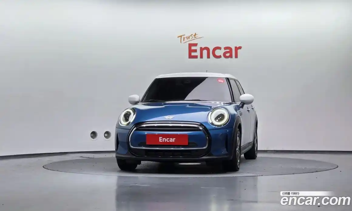 Mini Cooper 2022 1.5 Автомат в Москве № 231411, фото 19