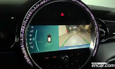 Mini Cooper 2022 1.5 Автомат в Москве № 231411, миниатюра 6