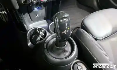 Mini Cooper 2022 1.5 Автомат в Москве № 231411, миниатюра 9