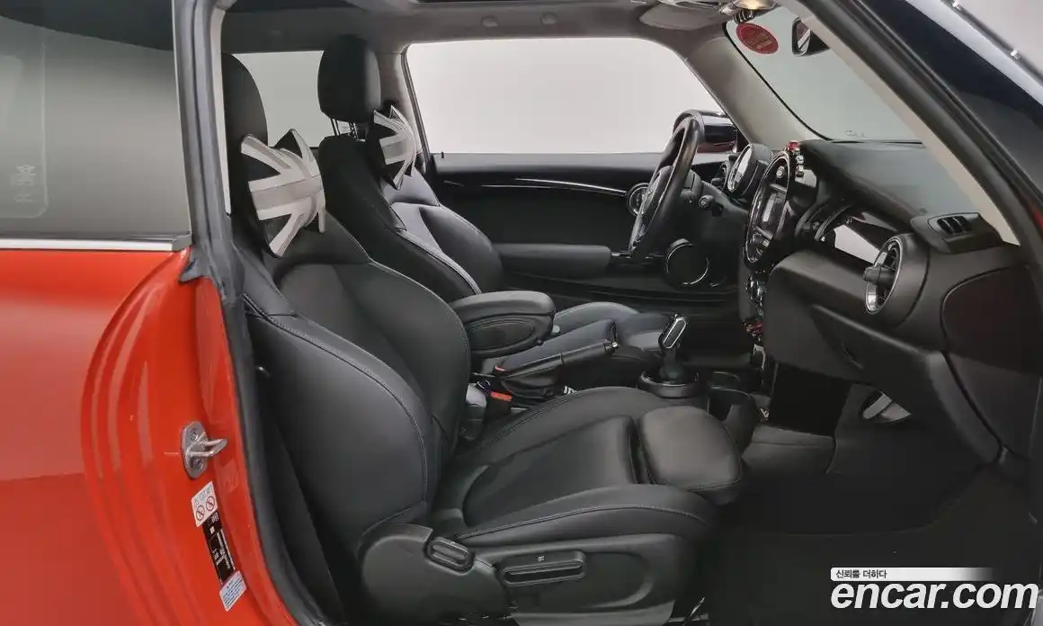 Mini Cooper 2020 1.5 Автомат в Москве № 231474, фото 8