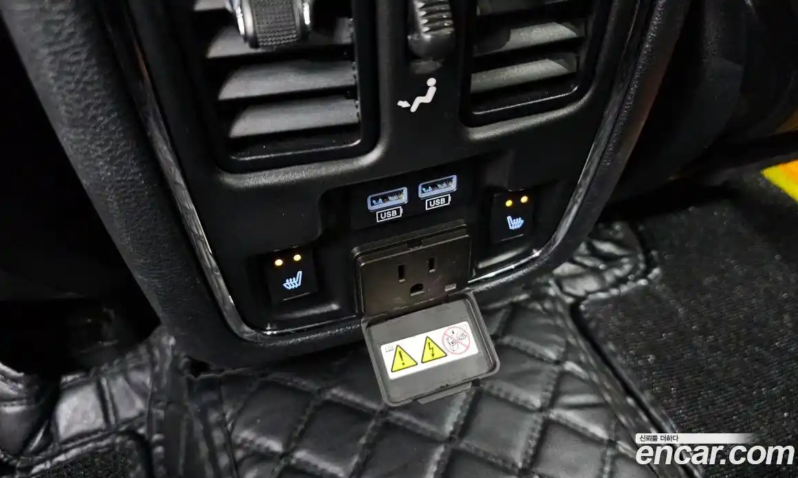 Jeep Cherokee 2019 3.6 Автомат в Москве № 232611, фото 11