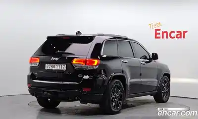 Jeep Cherokee 2019 3.6 Автомат в Москве № 232611, миниатюра 8