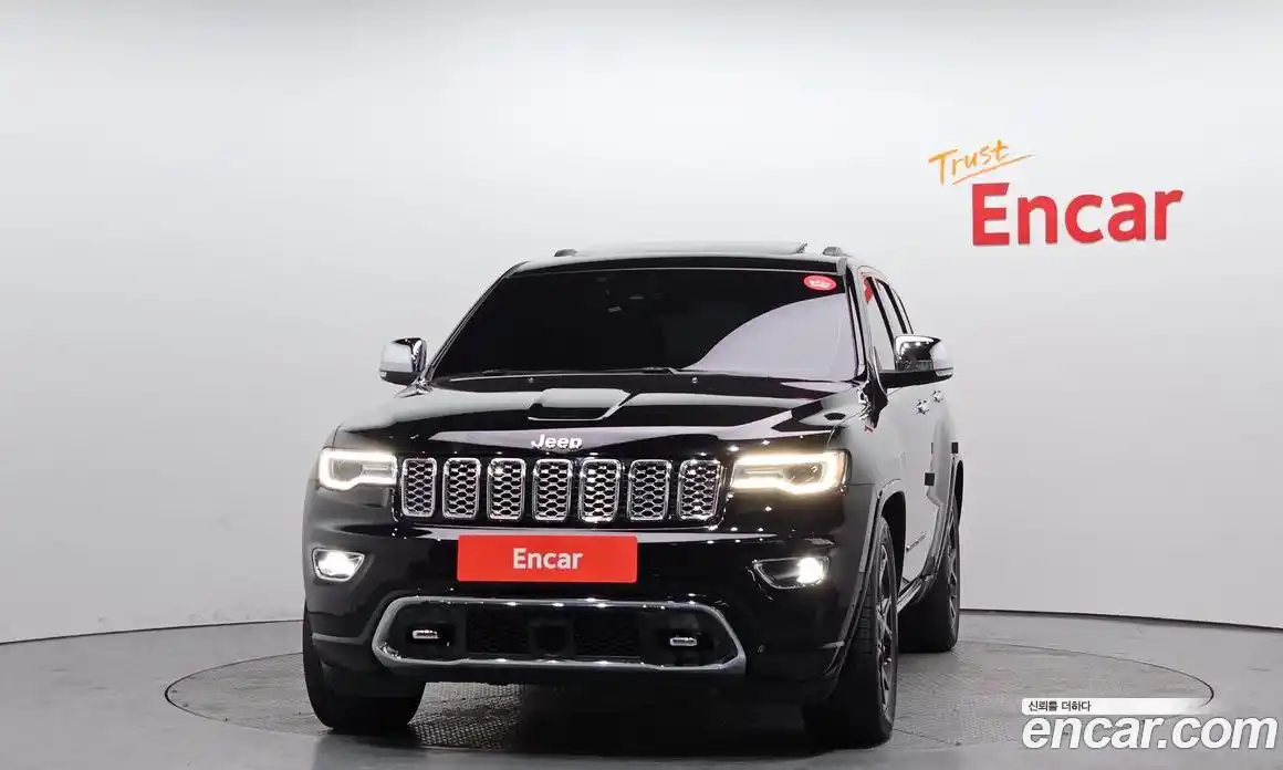 Jeep Cherokee 2019 3.6 Автомат в Москве № 232611, фото 9