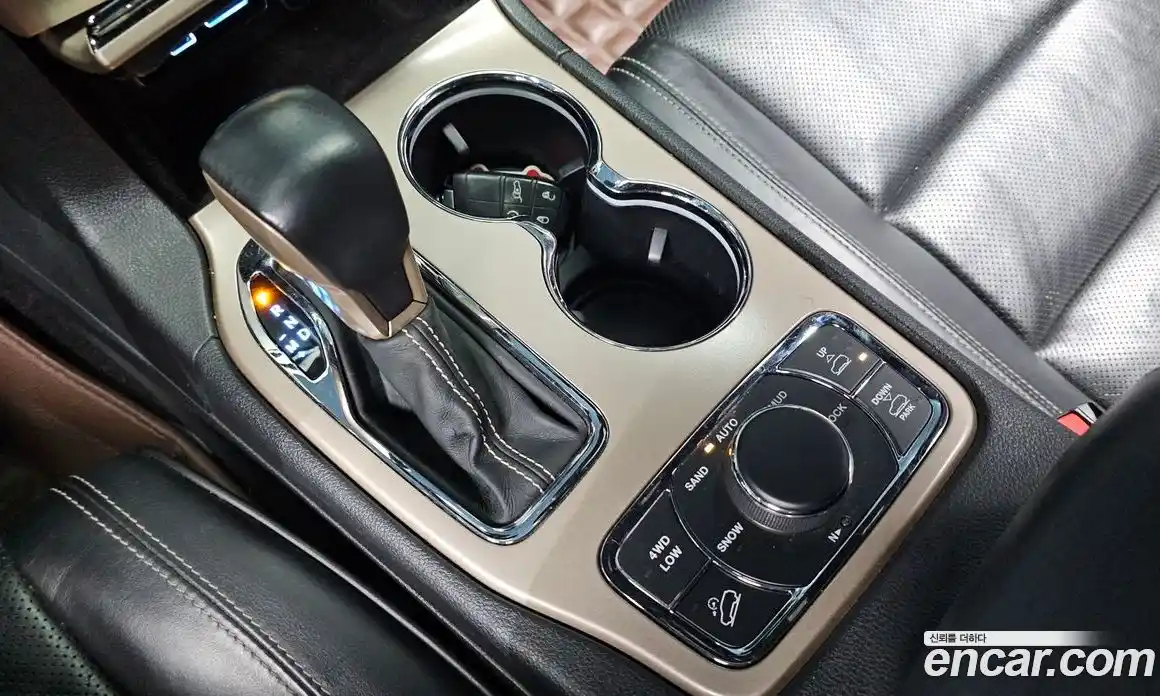 Jeep Cherokee 2017 3.0 Автомат в Москве № 232693, фото 3