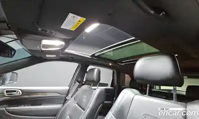 Jeep Cherokee 2017 3.0 Автомат в Москве № 232693, миниатюра 7