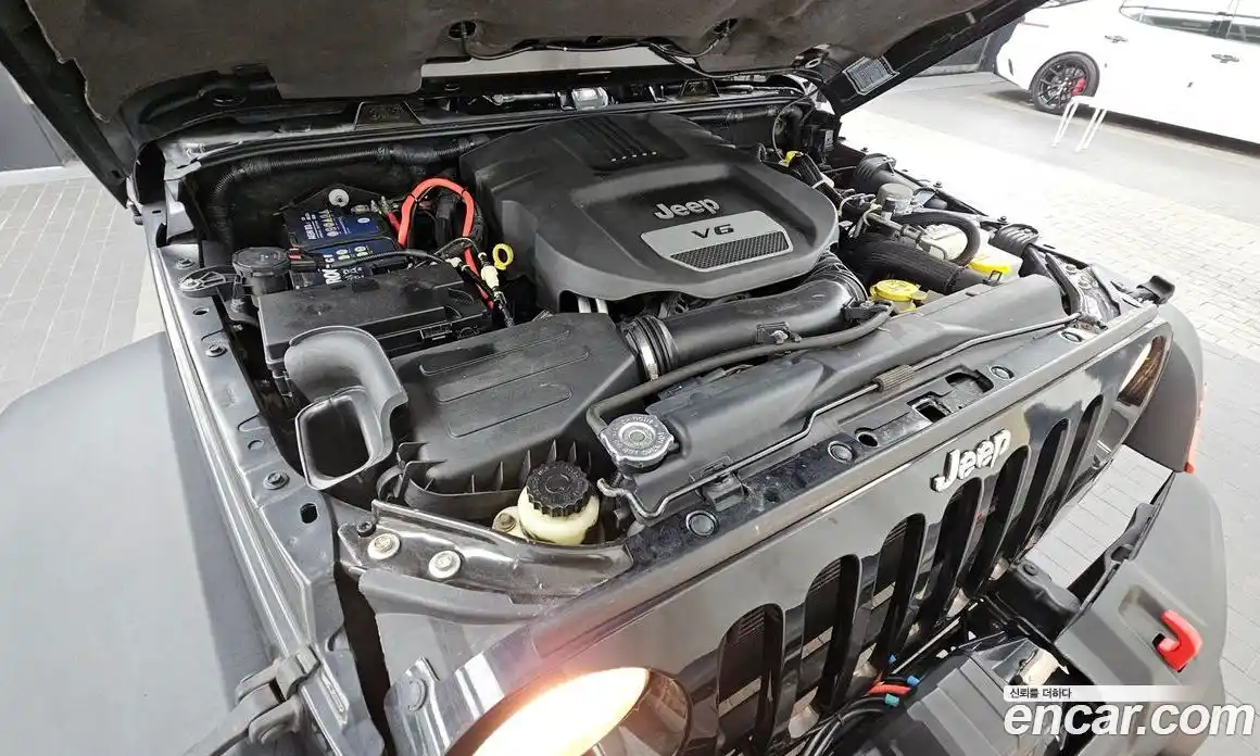 Jeep Wrangler 2015 3.6 Автомат в Москве № 232764, фото 17