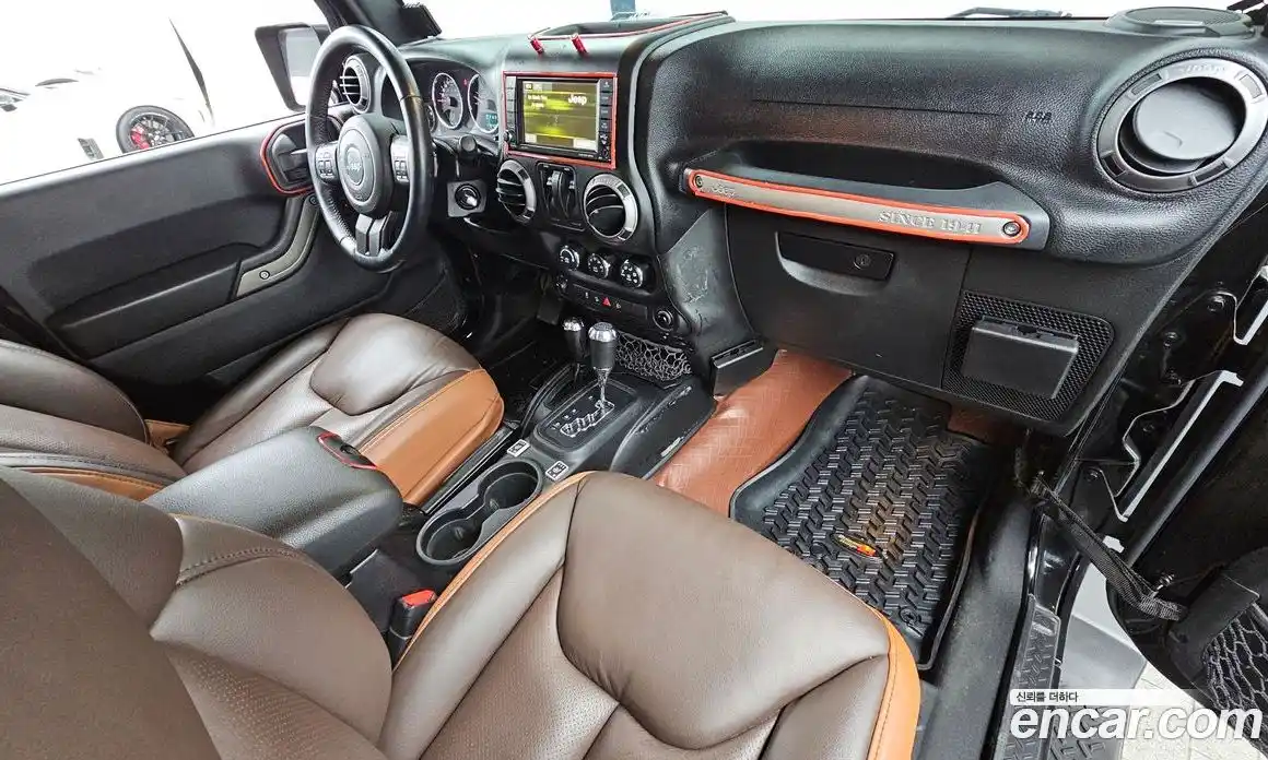 Jeep Wrangler 2015 3.6 Автомат в Москве № 232764, фото 5