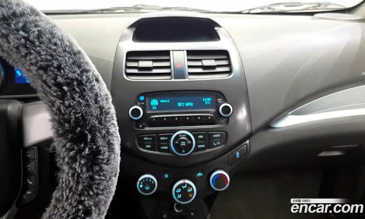 Chevrolet Spark 2014 1.0 Автомат в Москве № 238181, фото 13