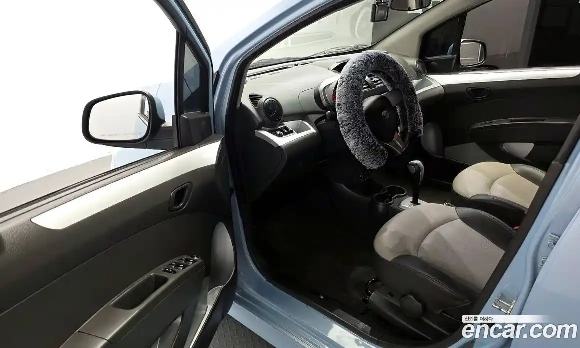 Chevrolet Spark 2014 1.0 Автомат в Москве № 238181, фото 3