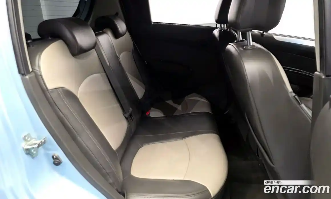 Chevrolet Spark 2014 1.0 Автомат в Москве № 238181, фото 6