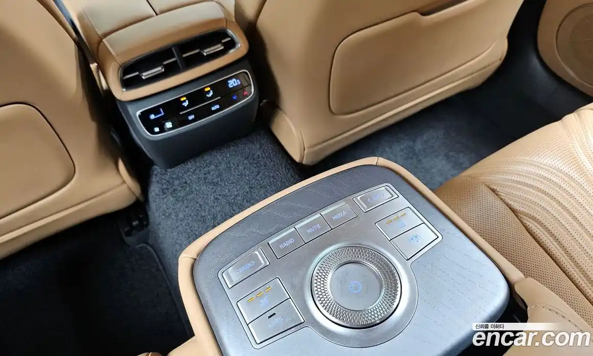 Genesis G80 2022 2.5 Автомат в Москве № 24724, фото 17