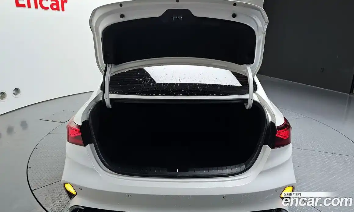 Kia K3 2022 1.6 Автомат в Москве № 249574, фото 17