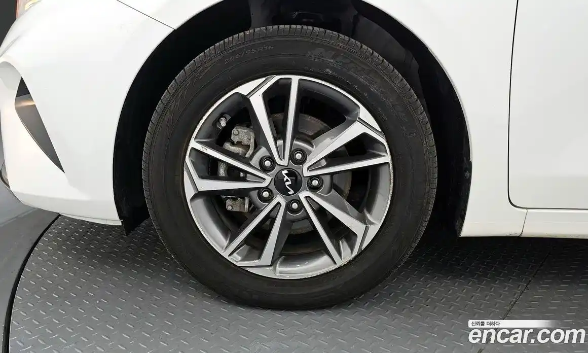 Kia K3 2022 1.6 Автомат в Москве № 249574, фото 18