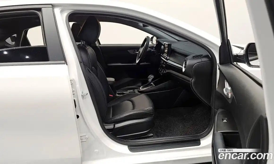 Kia K3 2022 1.6 Автомат в Москве № 249574, фото 19