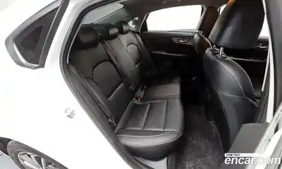 Kia K3 2022 1.6 Автомат в Москве № 249574, миниатюра 8