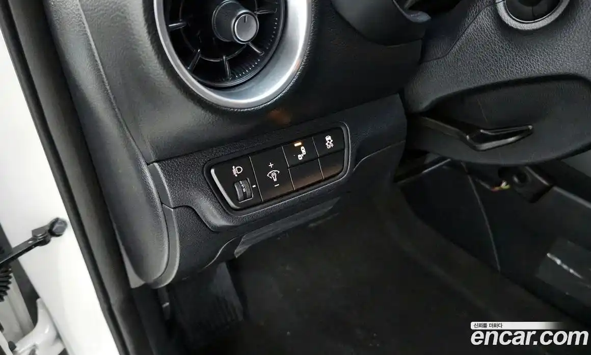 Kia K3 2022 1.6 Автомат в Москве № 249574, фото 9