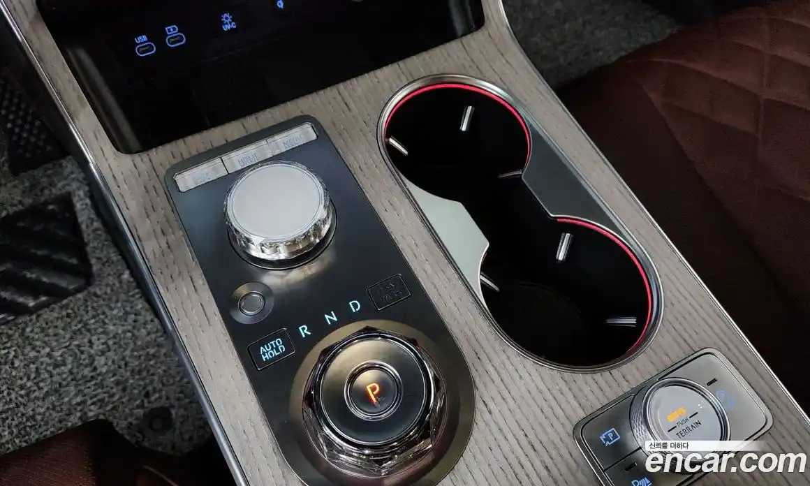 Genesis GV80 2024 2.5 Автомат в Москве № 24996, фото 12