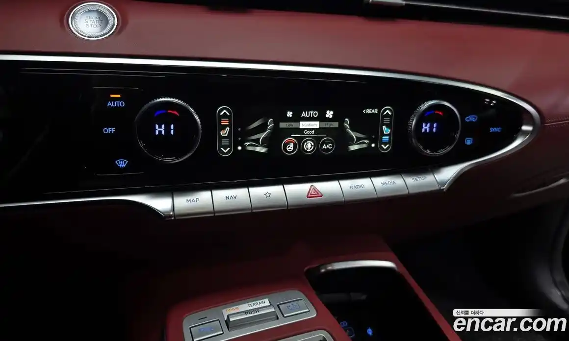 Genesis GV70 2022 2.5 Автомат в Москве № 25534, фото 12