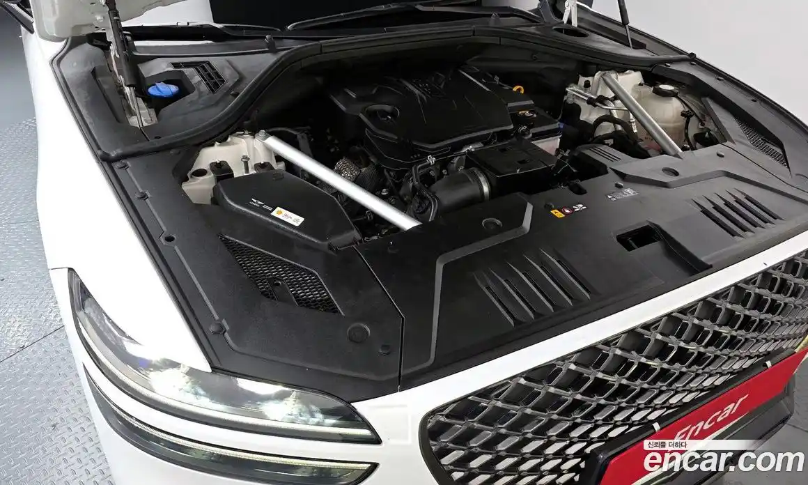 Genesis GV70 2021 2.5 Автомат в Москве № 25549, фото 13