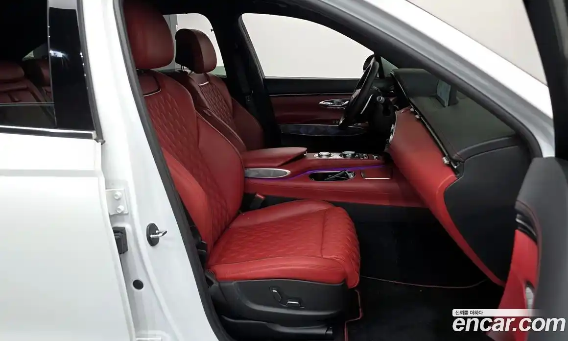 Genesis GV70 2021 2.5 Автомат в Москве № 25549, фото 4