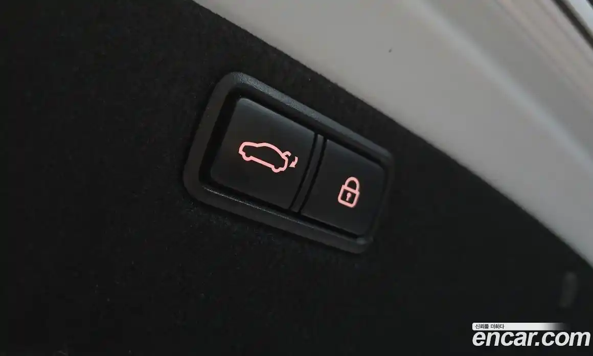 Genesis G80 2018 3.3 Автомат в Москве № 26791, фото 17