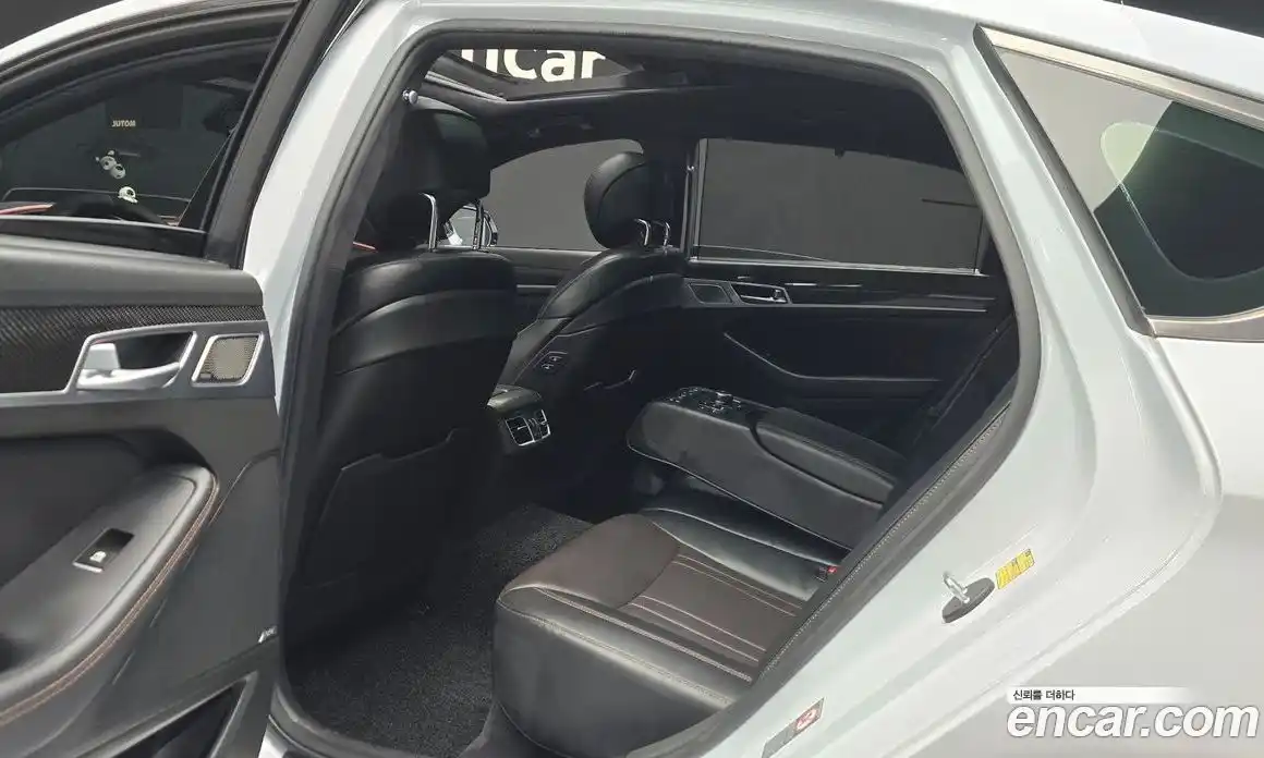 Genesis G80 2018 3.3 Автомат в Москве № 26791, фото 7