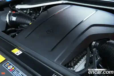 Land Rover Range-Rover 2024 4.4 Автомат в Москве № 271670, миниатюра 11