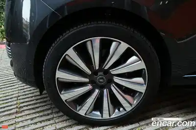 Land Rover Range-Rover 2024 4.4 Автомат в Москве № 271670, миниатюра 5