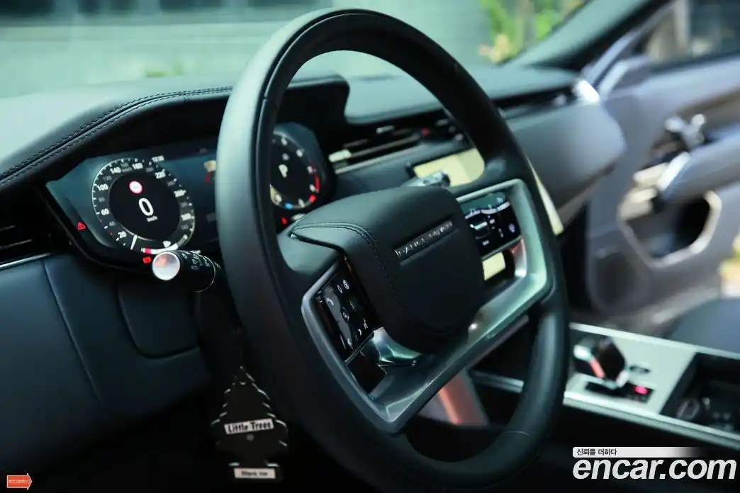 Land Rover Range-Rover 2024 4.4 Автомат в Москве № 271670, фото 10