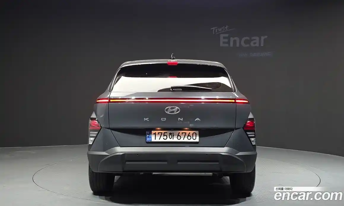 Hyundai Kona 2023 1.6 Автомат в Москве № 283125, фото 13