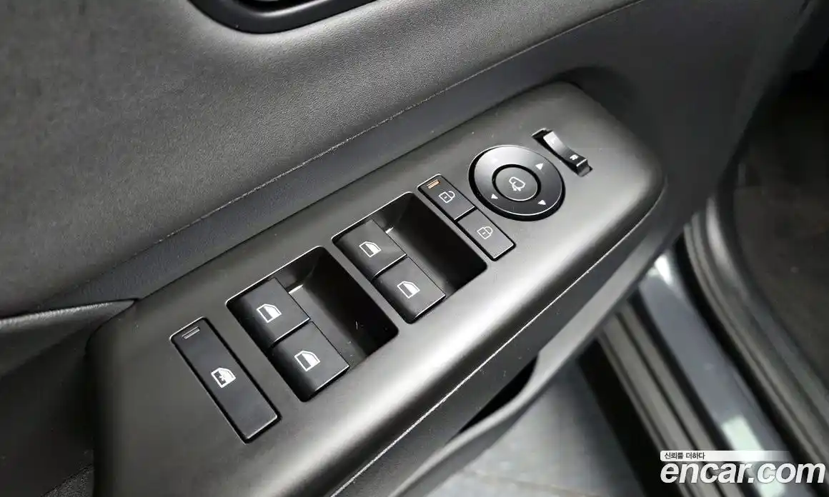 Hyundai Kona 2023 1.6 Автомат в Москве № 283125, фото 19