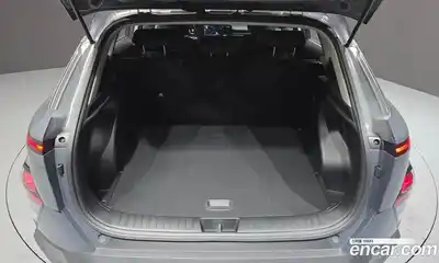 Hyundai Kona 2023 1.6 Автомат в Москве № 283125, миниатюра 4