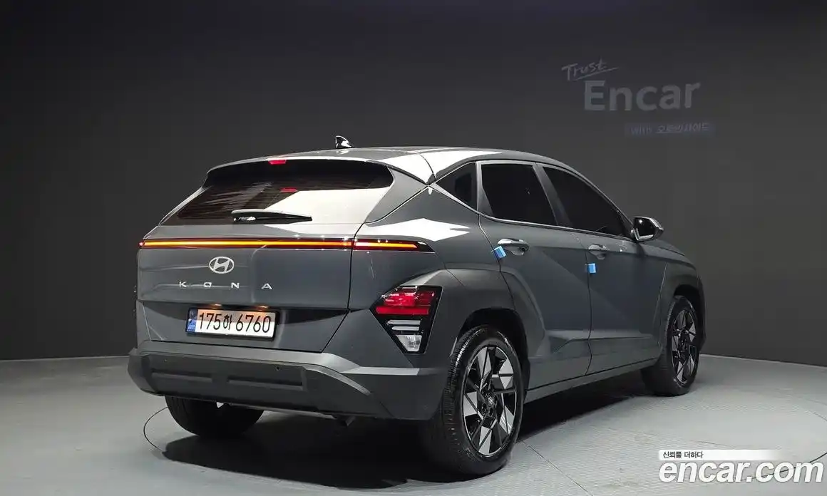 Hyundai Kona 2023 1.6 Автомат в Москве № 283125, фото 9
