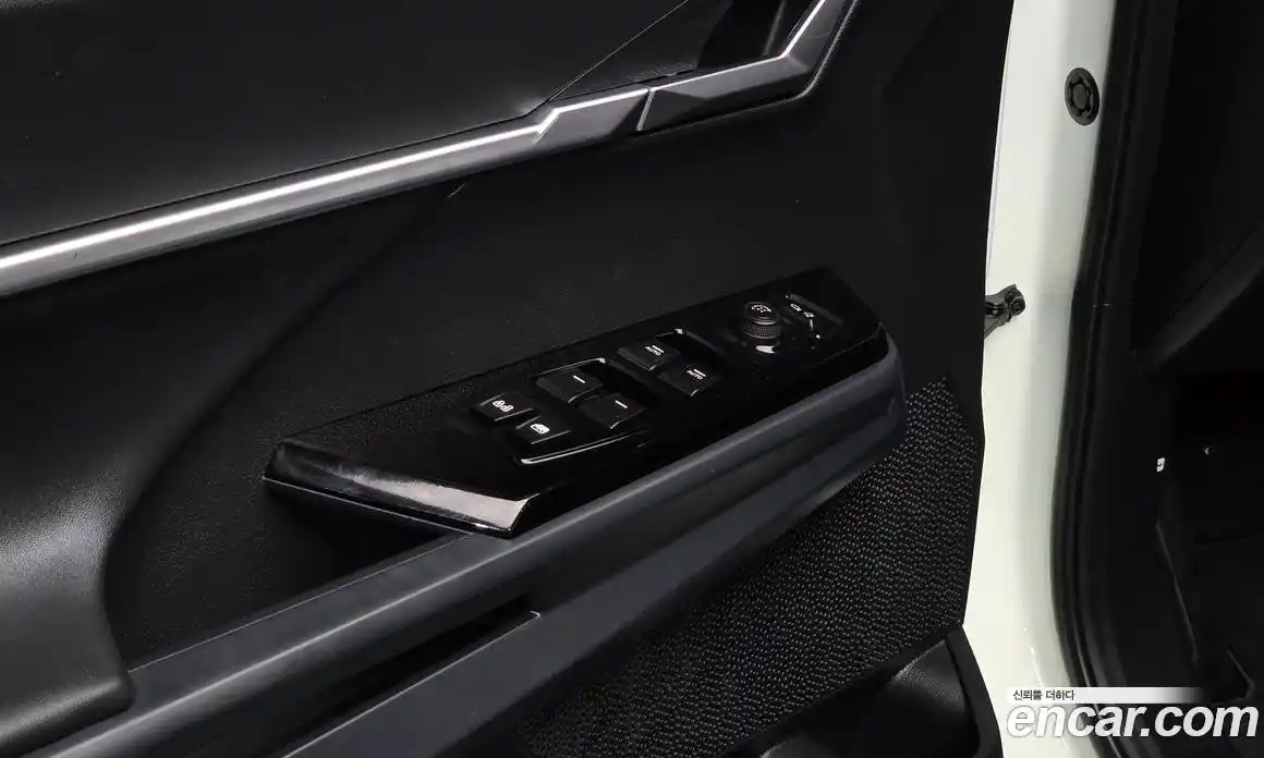 SsangYong Torres 2023 1.5 Автомат в Москве № 28421, фото 3