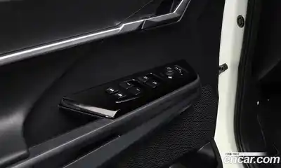 SsangYong Torres 2023 1.5 Автомат в Москве № 28421, миниатюра 3