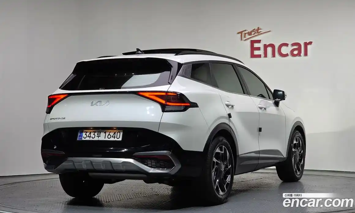 Kia Sportage 2022 1.6 Автомат в Москве № 287514, фото 8