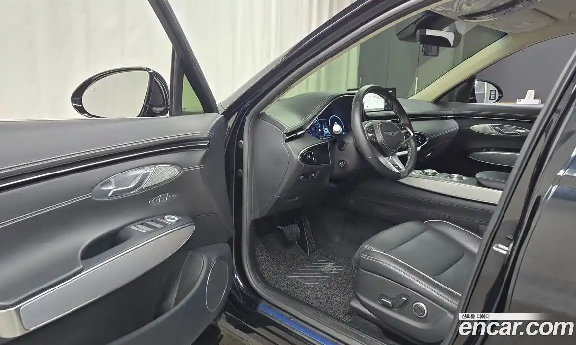 Genesis GV70 2022 0.1 Автомат в Москве № 289151, фото 18