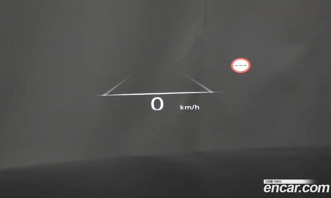 Genesis GV70 2022 0.1 Автомат в Москве № 289151, фото 10