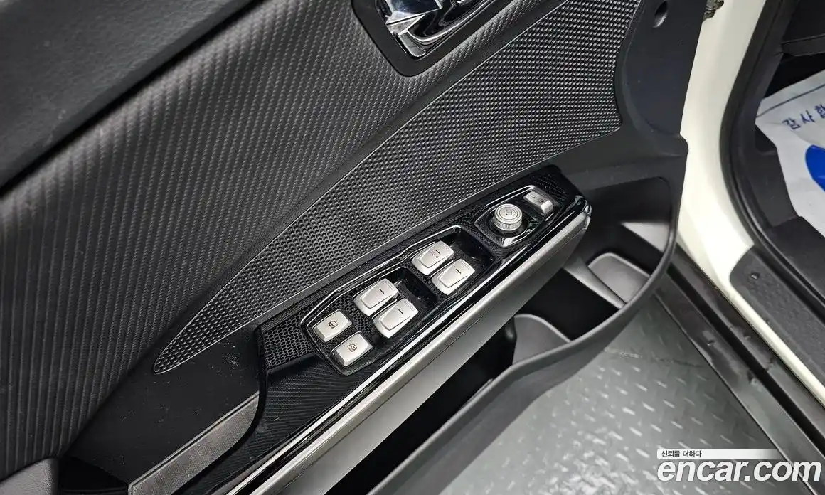 SsangYong TIBOLI 2019 1.6 Автомат в Москве № 29140, фото 10