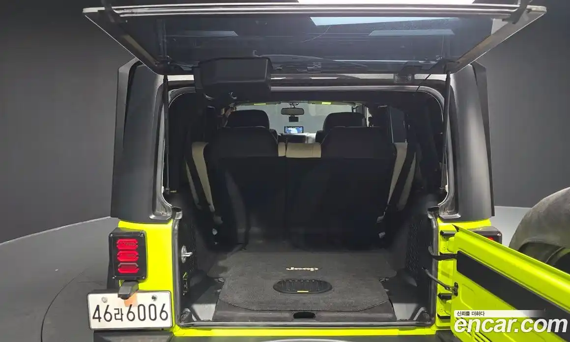 Jeep Wrangler 2017 3.6 Автомат в Москве № 296459, фото 15