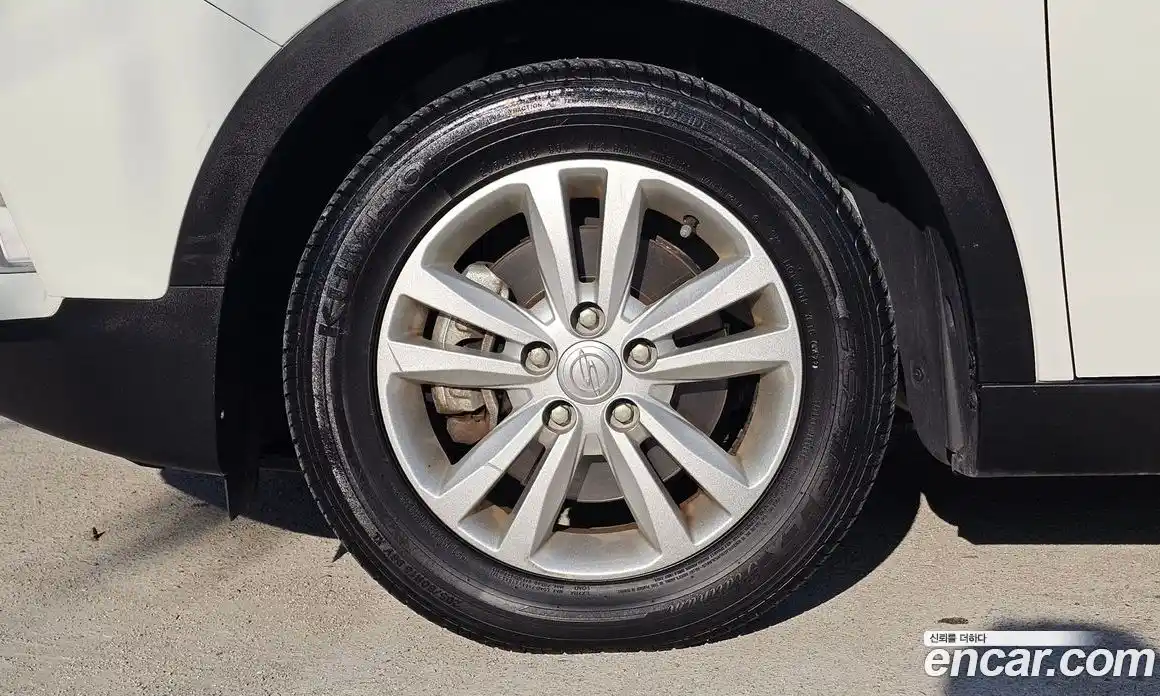 SsangYong TIBOLI 2016 1.6 Автомат в Москве № 30170, фото 13