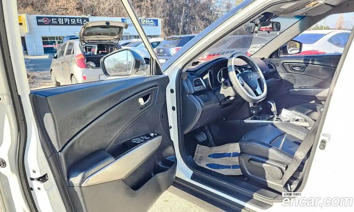 SsangYong TIBOLI 2016 1.6 Автомат в Москве № 30170, фото 18