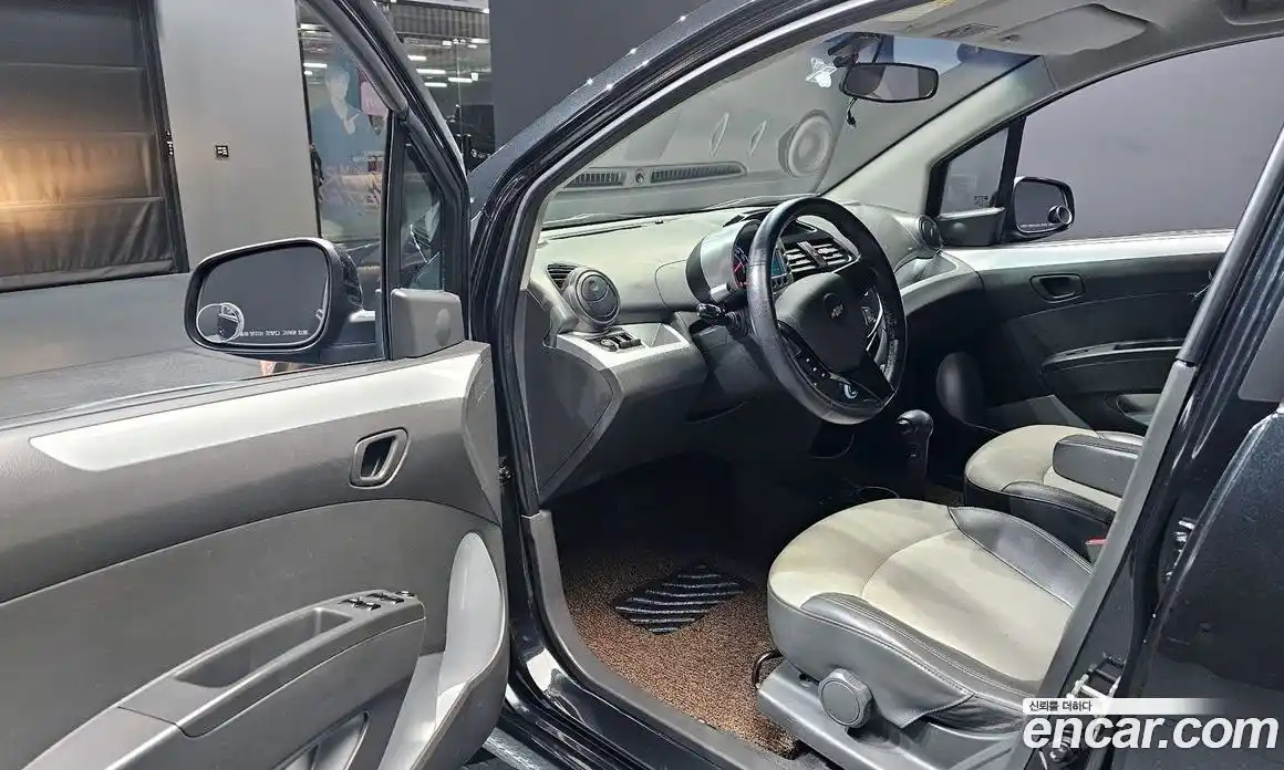 Chevrolet Spark 2012 1.0 Автомат в Москве № 315441, фото 10